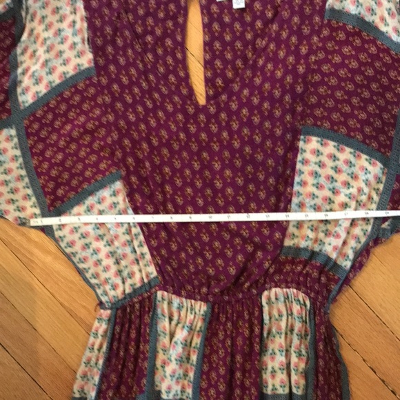 American eagle outfitters summer dress in Flowy way to take care of fabric - Picture 12 of 13